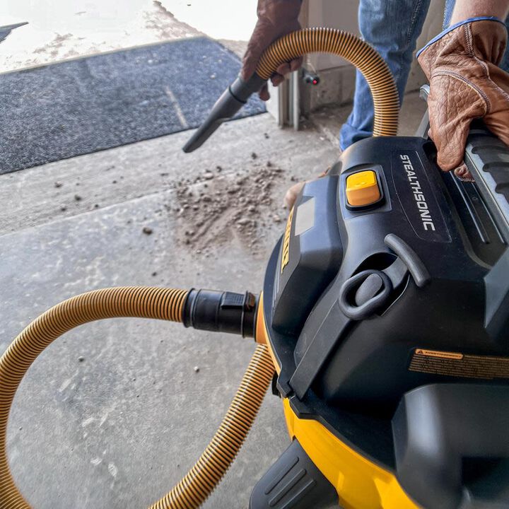 DEWALT 12 Gallon Stealth Sonic Wet/Dry Vacuum, large image number 14