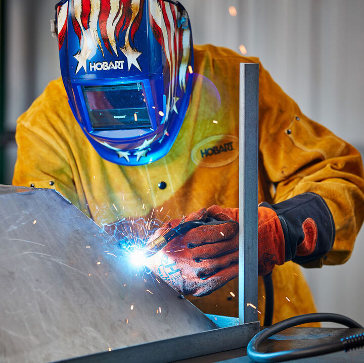 Hobart Handler 210MVP MIG Welder 115/230VAC 60 Hz, large image number 3
