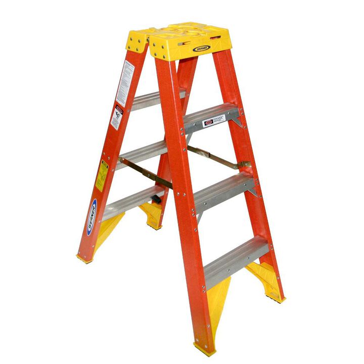 Werner 4-ft Fiberglass 300-lb Type IA Twin-Step Ladder
