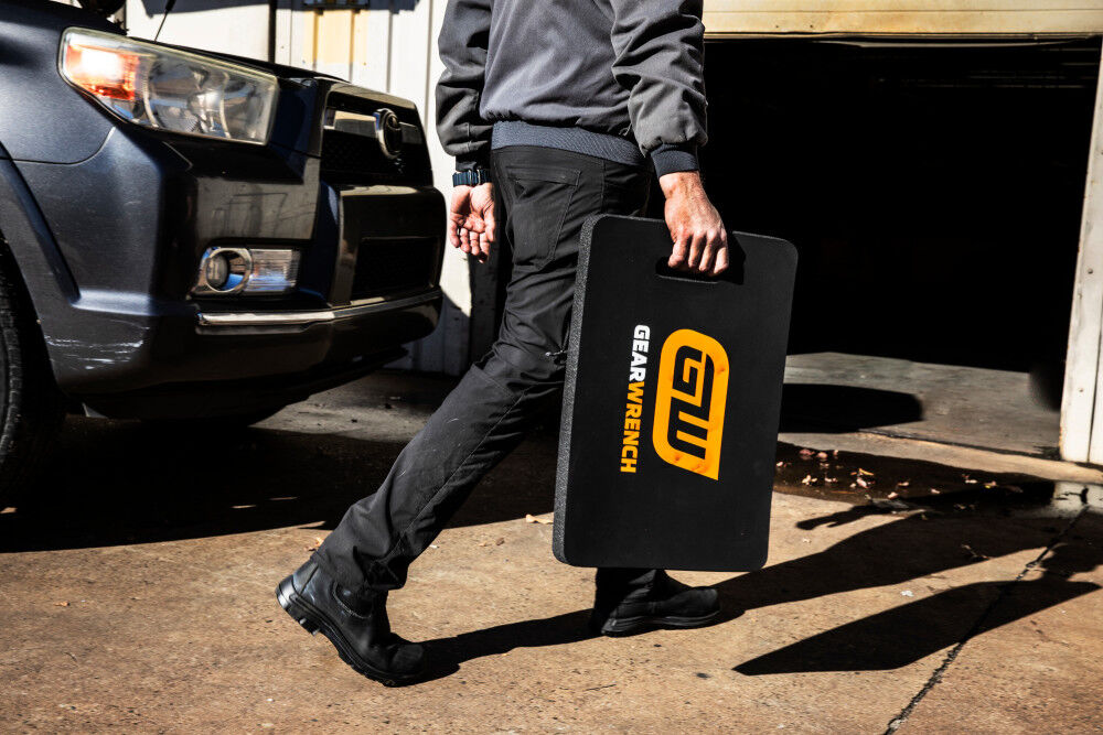 GEARWRENCH 15 Inch x 22 Inch Ultra Comfort Kneeling Pad, large image number 5