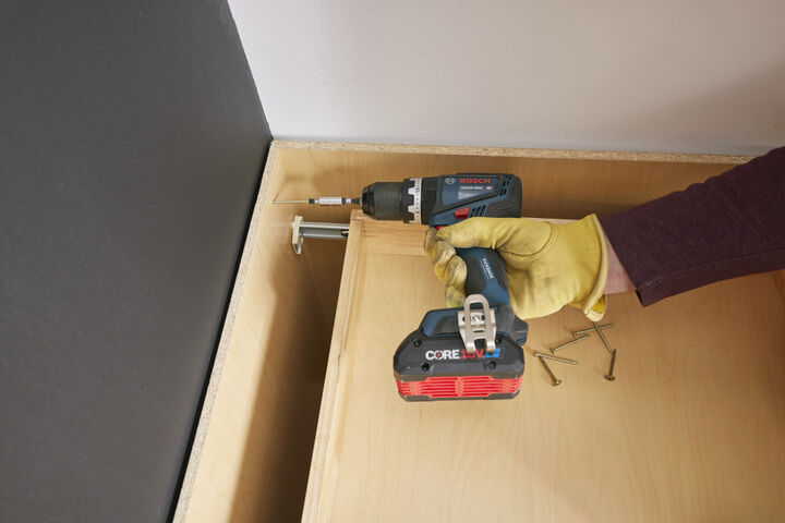 Bosch 1/2 Inch Connected-Ready Hammer Drill/Driver Kit with CORE18V 4 Ah Advanced Power Battery, large image number 4