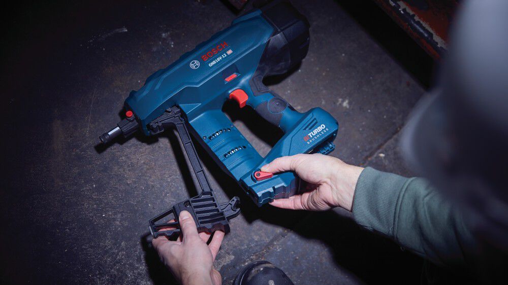 Bosch 18V Concrete Nailer Kit, Reconditioned, large image number 15