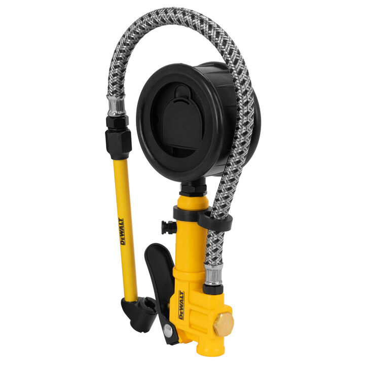 DEWALT 2 1/2 Inch Digital inflator with 15 Inch Steel Braid, large image number 1