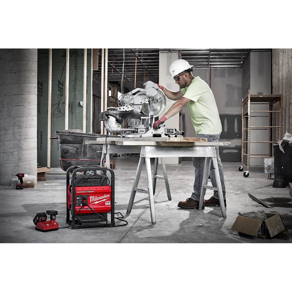 Milwaukee MX Fuel Carry-On 3,600 Watt Lithium-Ion 2 Battery Portable Power Supply Kit, large image number 14