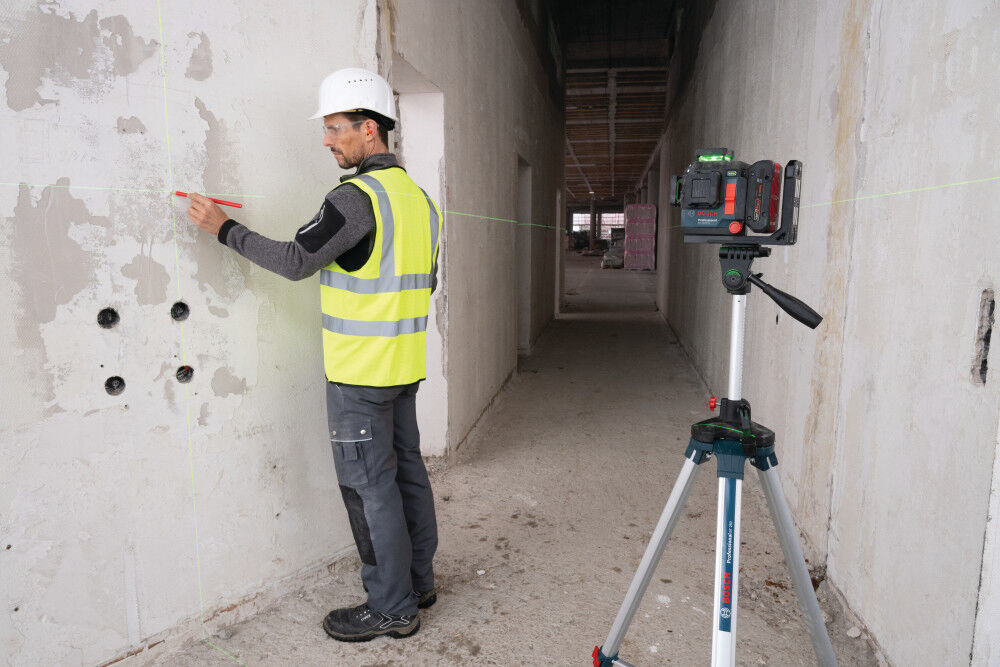 Bosch 18V 360 Degree Connected Green-Beam Three-Plane Leveling and Alignment Laser Kit, large image number 5