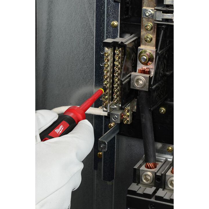 Milwaukee 1/4 in. Slotted - 6 in. 1000 V Insulated Screwdriver, large image number 2