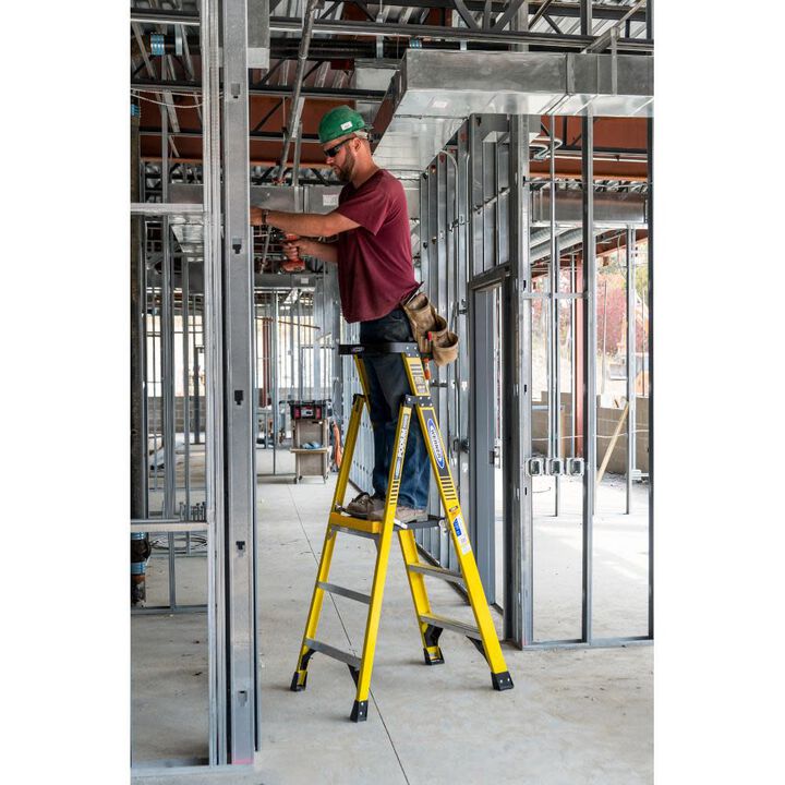 Werner Podium Fiberglass 375-lb Type IAA Step Ladder, large image number 4