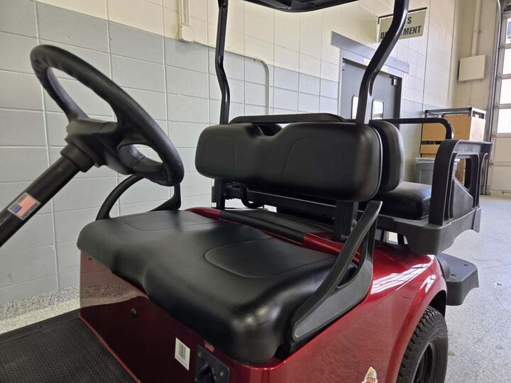 E-Z-GO Valor 4-Seat Electric Golf Cart Inferno Red, large image number 15