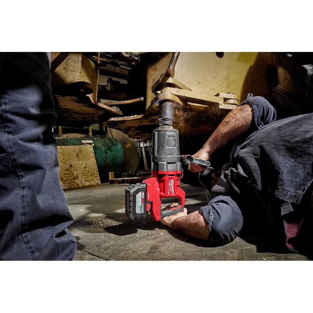 Milwaukee M18 FUEL 1 in. D-Handle High Torque Impact Wrench with ONE-KEY Kit, large image number 9