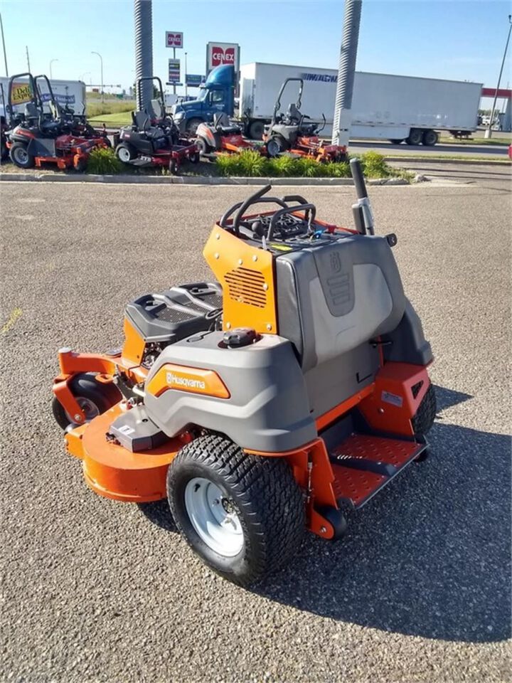 Husqvarna V554 24.5HP KAW 54inFAB 12CC, large image number 1