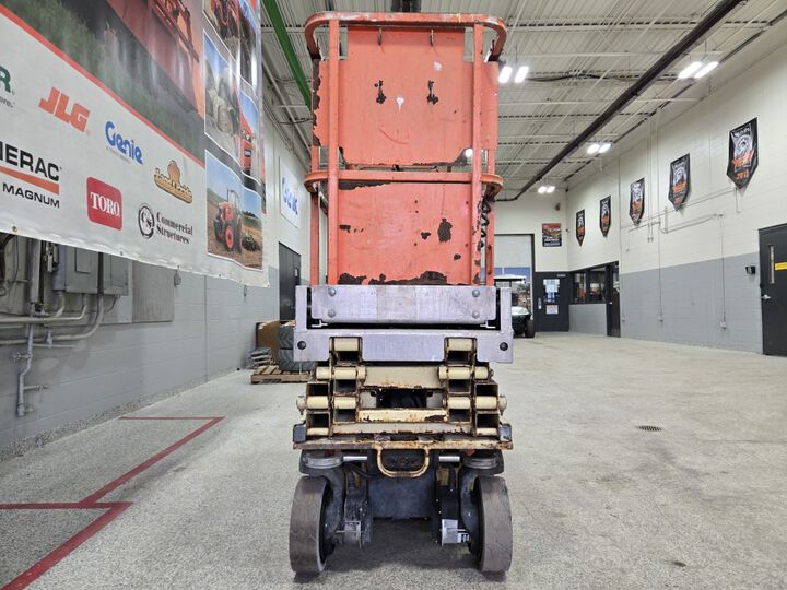 JLG 1930ES 19 Ft 500 Lbs Electric Slab Scissor Lift Used 2008, large image number 4