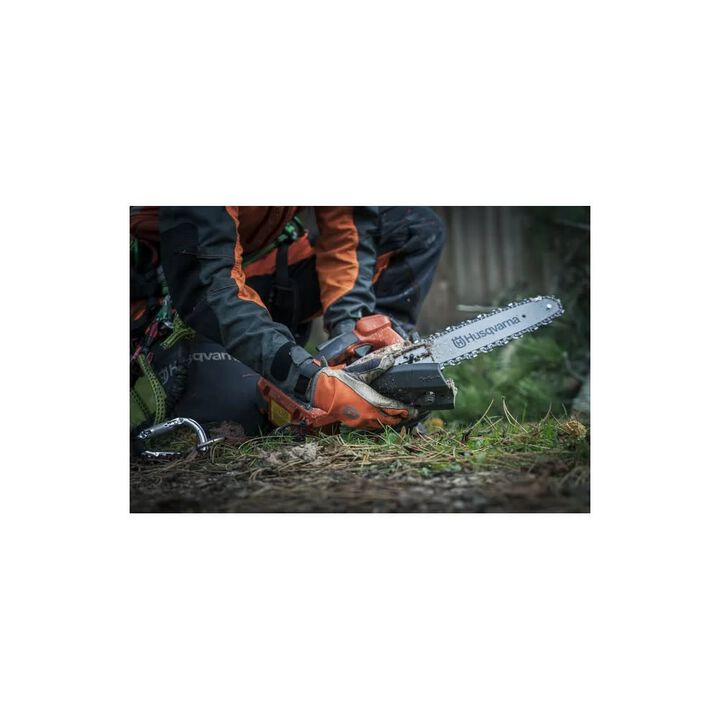 Husqvarna 542i XP G 16 Inch Bar 36V Battery Rear Handle Chainsaw Cordless (Bare Tool), large image number 12
