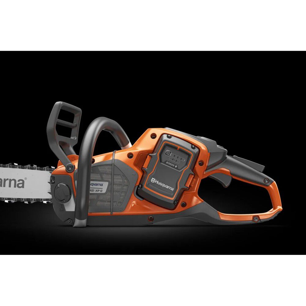 Husqvarna 542i XP 14 Inch Bar 36V Battery Rear Handle Chainsaw Cordless Kit, large image number 2