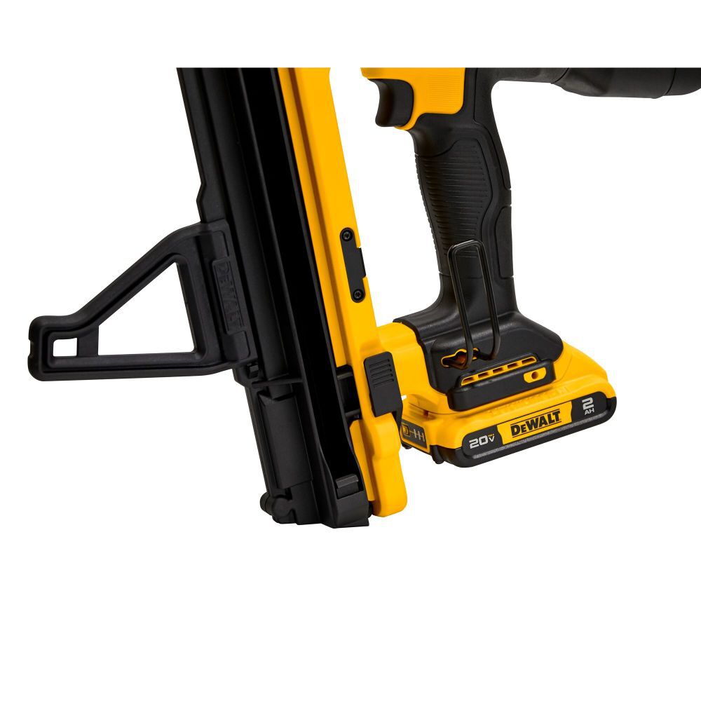 DEWALT 20V MAX XR Trak-It C6 Gas Nailer Kit, large image number 7