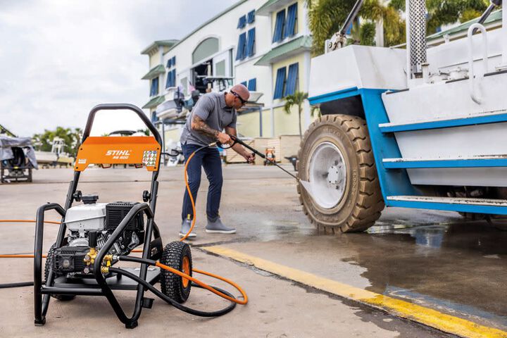 Stihl RB 600 3200 PSI 3.0 GPM Gas Powered Cold Water Pressure Washer with 5 Spray Nozzles, large image number 3