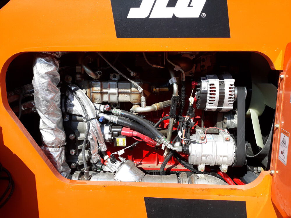 JLG SkyTrak 8042 Telehandler Max Lift Weight 8000 Lb. and Height 41' 11in, large image number 14