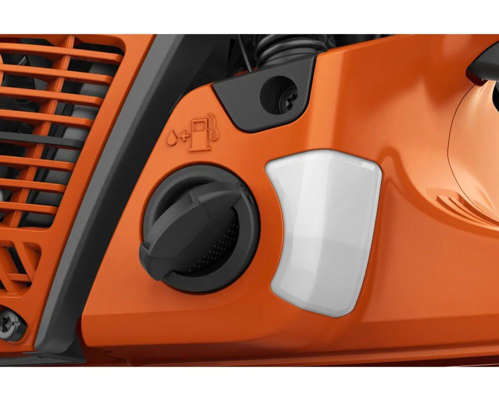 Husqvarna 585 24 Inch and C83 Chain 6.9HP Gas-Powered Chainsaw, large image number 19
