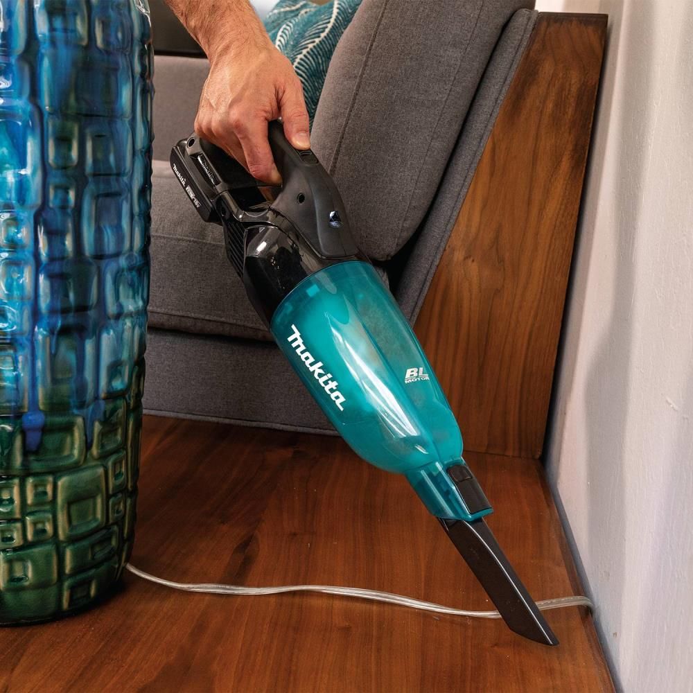 Makita 18V LXT Lithium-ion Compact Brushless Cordless Vacuum Kit, Trigger w/ Lock (2.0Ah), large image number 10