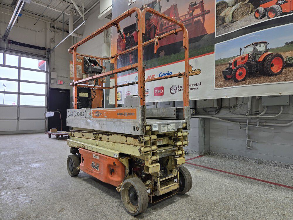 JLG 1930ES 19 Ft 500 Lbs Electric Slab Scissor Lift Used 2008, large image number 9
