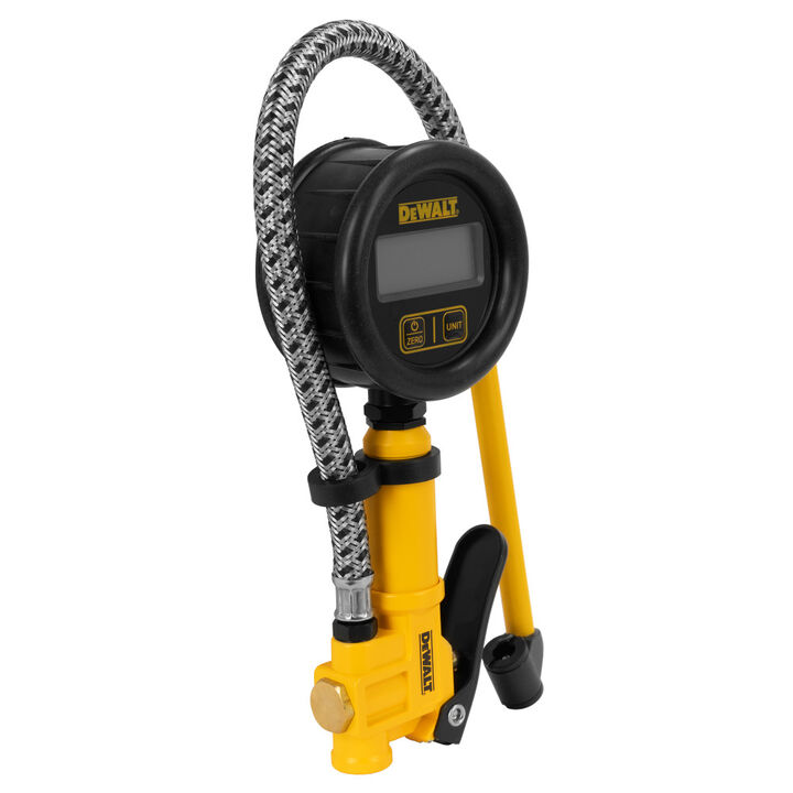 DEWALT 2 1/2 Inch Digital inflator with 15 Inch Steel Braid