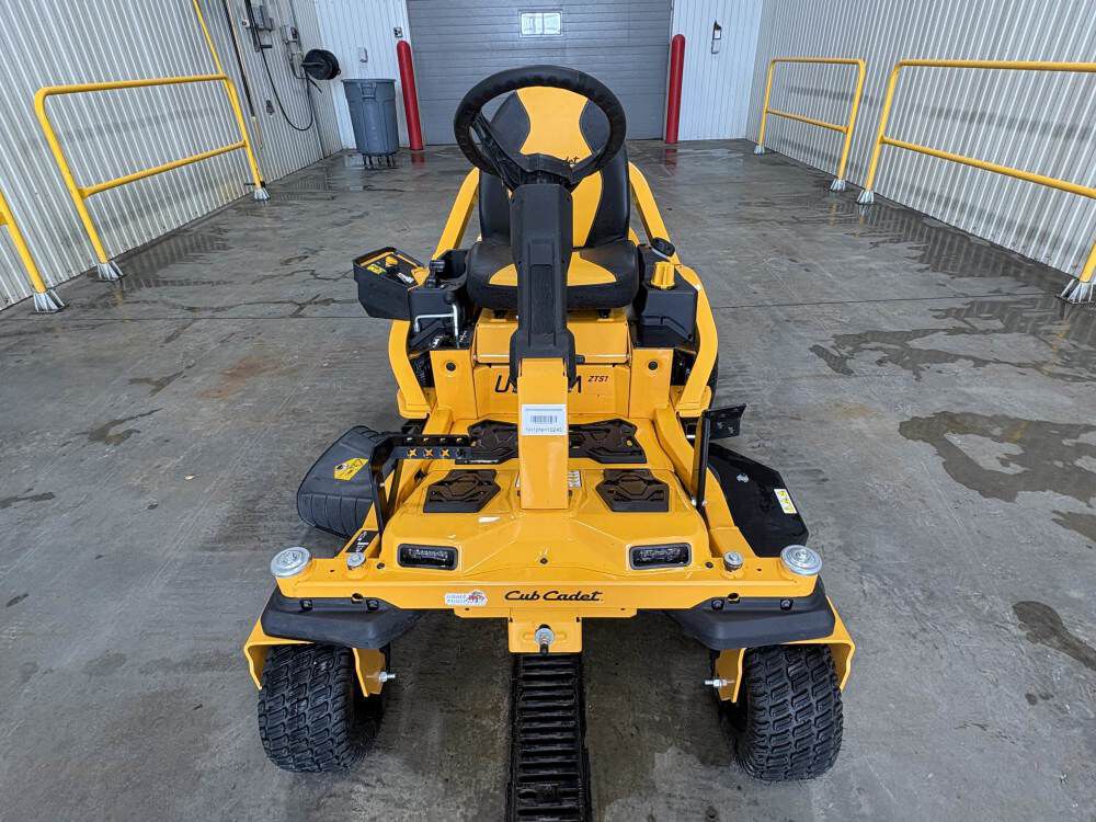 Cub Cadet ZTS1 46 Inch Zero-Turn Riding Lawn Mower Used 2022, large image number 3