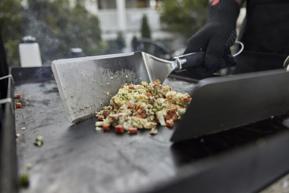Weber Griddle Spatula, large image number 9