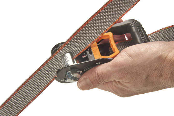 Keeper KwikFeed 500 Lbs 12 Ft. x 1 Inch Ratchet Tie Down Strap, Black, large image number 10