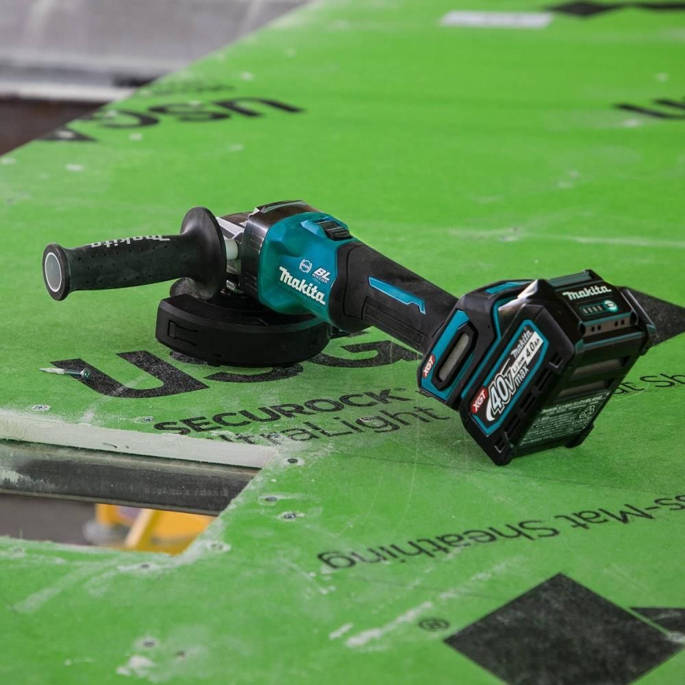 Makita 40V max XGT Angle Grinder Kit 4 1/2 / 5in, large image number 11