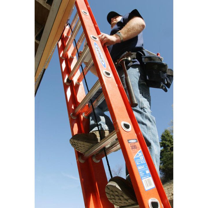 Werner Fiberglass 300-lb Type IA Extension Ladder, large image number 11