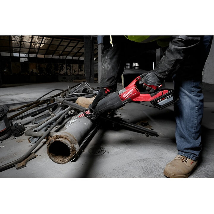 Milwaukee SUPER SAWZALL Reciprocating Saw and M18 Forge XC 18V 8Ah Battery Pack with Fuel Indicator Bundle, large image number 18