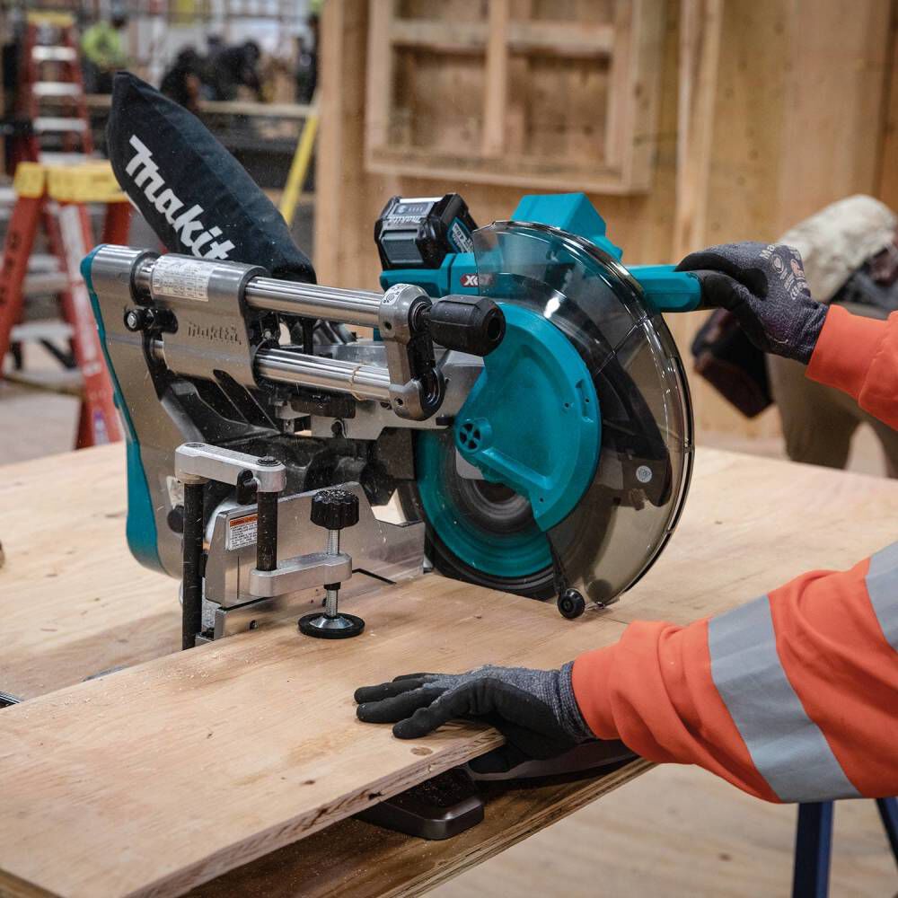Makita 40V max XGT Dual Bevel Sliding Compound Miter Saw Kit 10in, large image number 7
