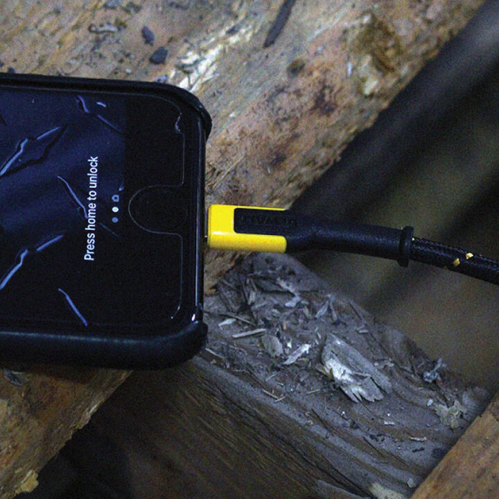 DEWALT Phone Charger Lightning Reinforced Braided Cord 10', large image number 7