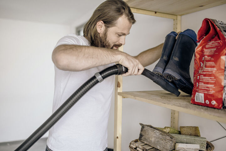 Karcher WD 3 120V 1000W 95 CFM Wet or Dry Vacuum, large image number 9