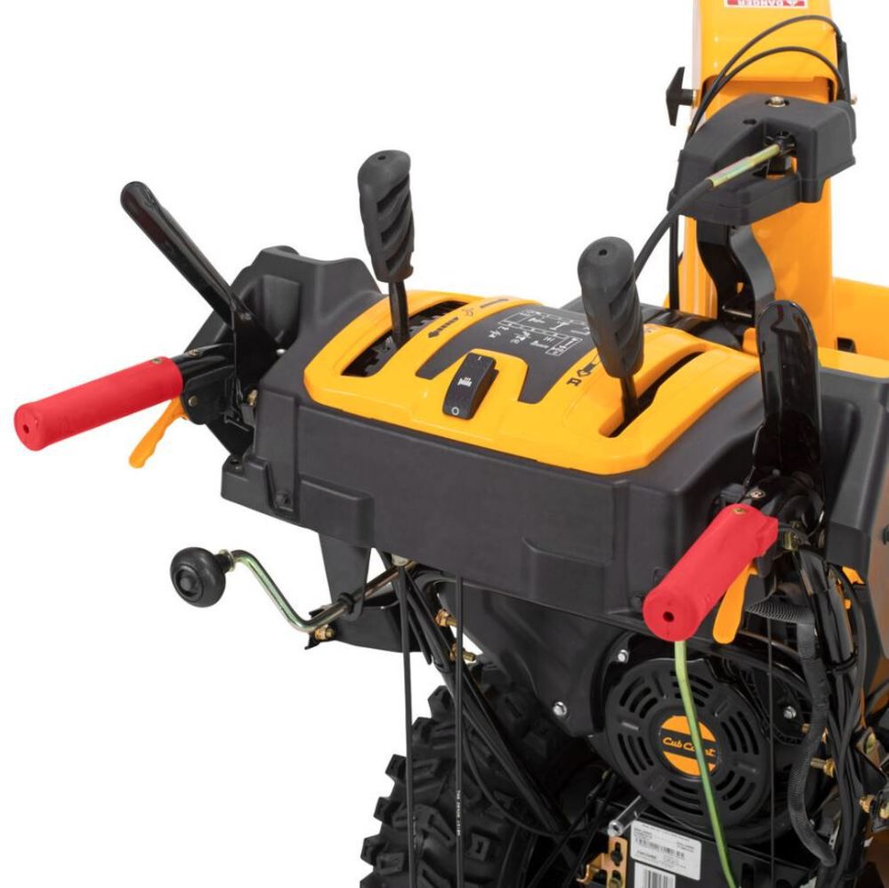 Cub Cadet 34 in 420 cc OHV Engine Max H Intellipower EFI 3 Stage Snow Blower, large image number 6