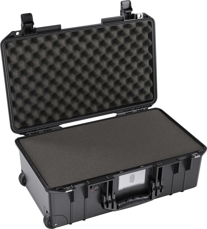 Pelican 1535 Polypropylene 0.95 Cu-Ft. Air Carry-On Case with Foam, Black
