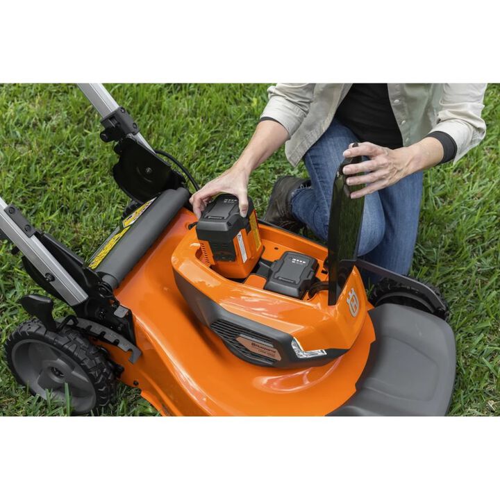 Husqvarna LE-322 21 in 40V Walk-Behind Lawn Mower Kit, large image number 2