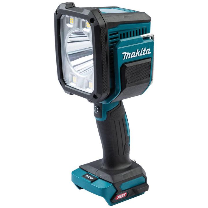 Makita 40V max XGT Cordless L.E.D. Flashlight / Spotlight (Bare Tool)