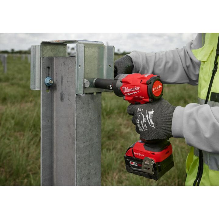 Milwaukee M18 FUEL 1/2 in Controlled Torque Compact Impact Wrench (Bare Tool) with TORQUE-SENSE Pin Detent, large image number 5