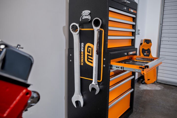 GEARWRENCH 18 Inch x 12 Inch Magnetic Tool Mats, large image number 3