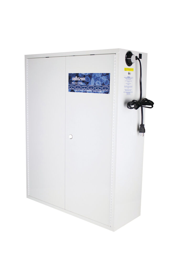 Sellstrom Monitor 2000 Germicidal Eyewear Cabinet White, large image number 1