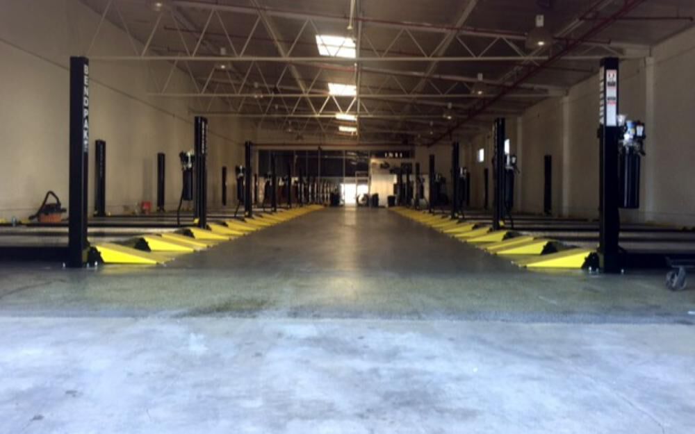 Bendpak HD-9ST Four Post Vehicle Lift 9000 lbs Capacity, large image number 2