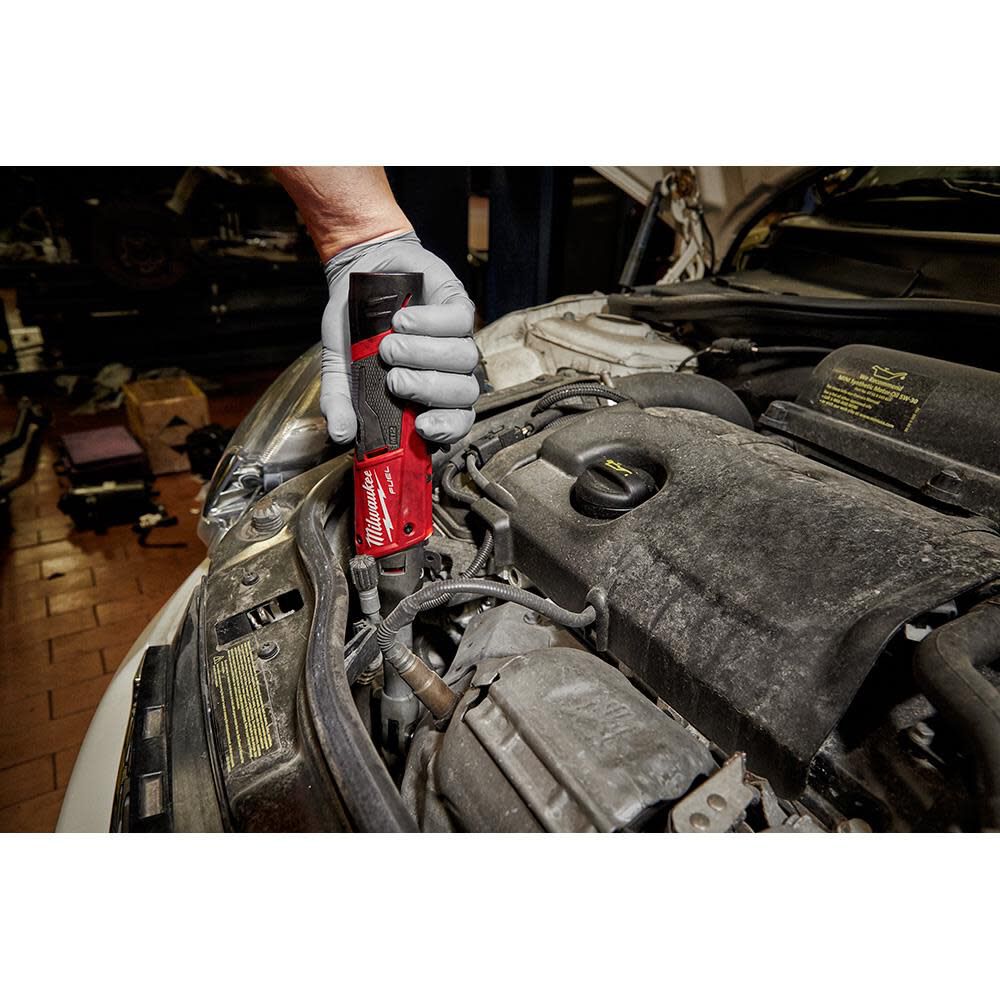 Milwaukee M12 FUEL 1/4 in. Extended Reach Ratchet Reconditioned (Bare Tool), large image number 3