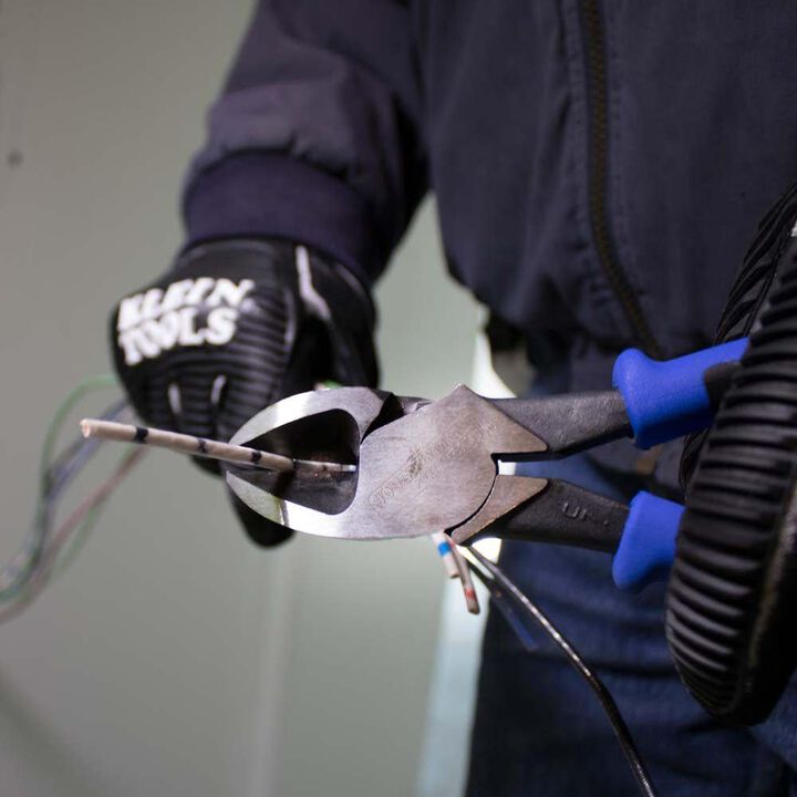 Klein Tools 9in Diagonal-Cutting Pliers, large image number 8