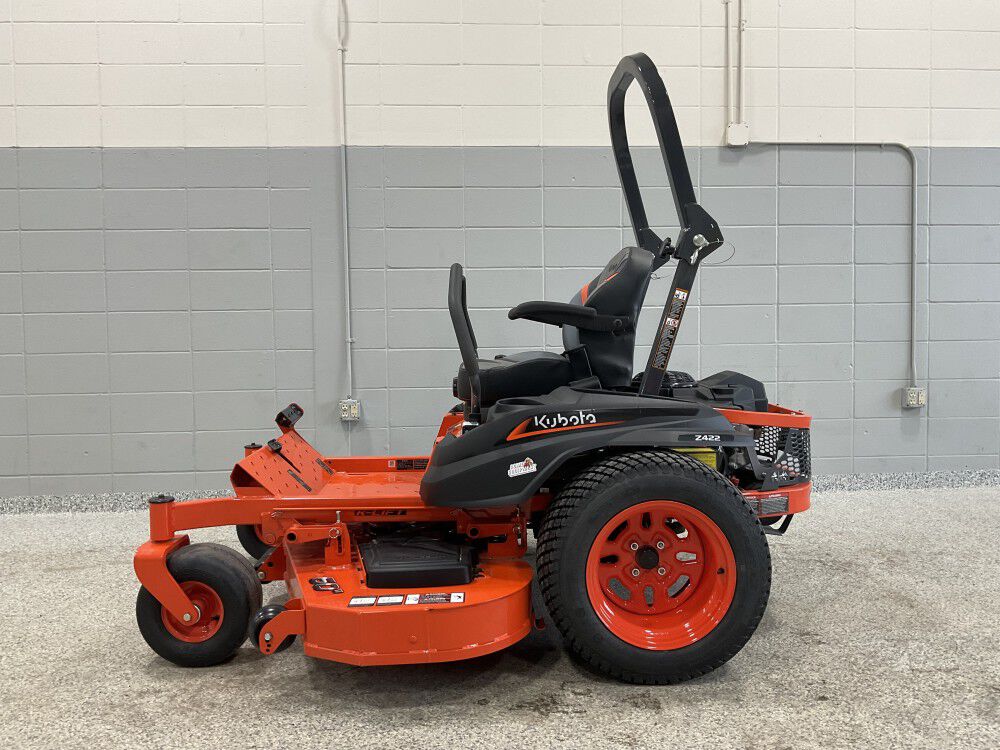 Kubota Z422KWTNC-60 60 Inch Kawasaki Engine Gas Powered Zero-Turn Mower, large image number 13