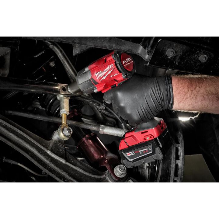 Milwaukee M18 FUEL 1/2 Inch Mid-Torque Impact Wrench with Pin Detent Kit & Protective Boot Bundle, large image number 9