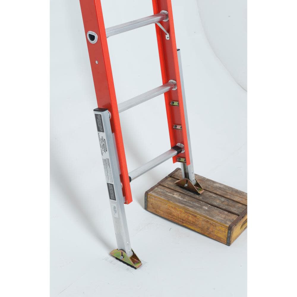 Werner 16 Ft. Type IA Fiberglass Straight Ladder, large image number 10