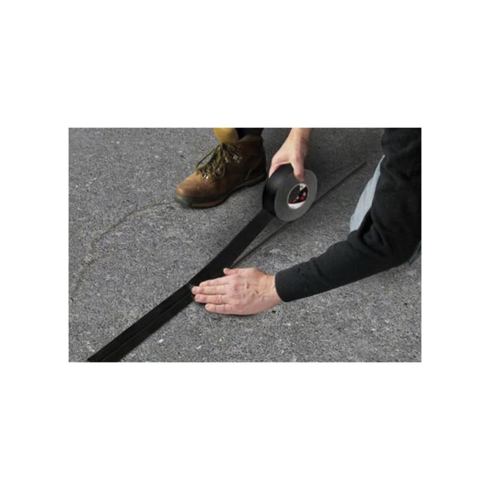 3M Gaffers Tape 1.88in x 54.6yd Black Premium Matte Cloth, large image number 3