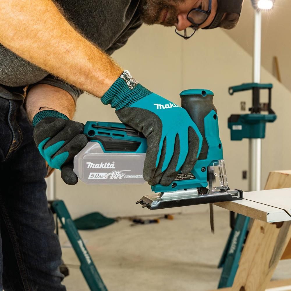 Makita 18V LXT Lithium-Ion Brushless Cordless Barrel Grip Jig Saw (Bare Tool), large image number 2