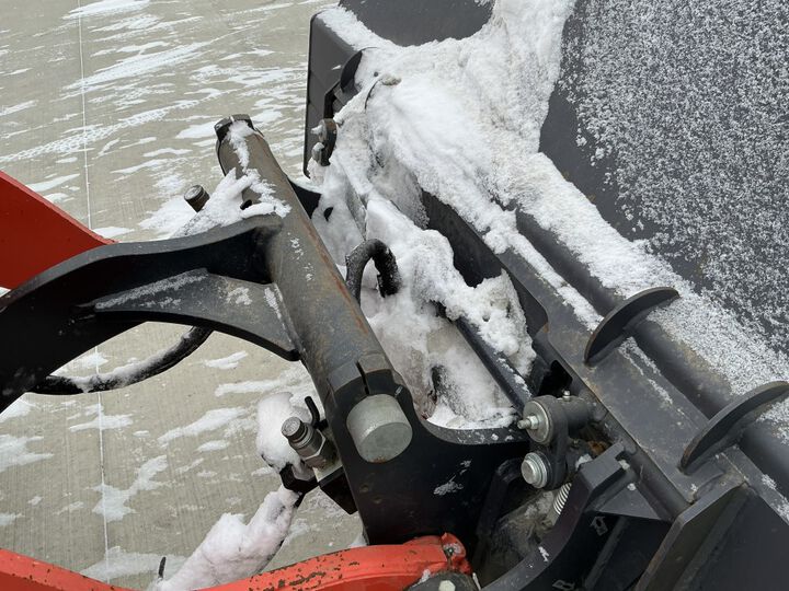 Kubota R640R43 64.3HP Diesel Powered Wheel Loader Used 2021, large image number 4