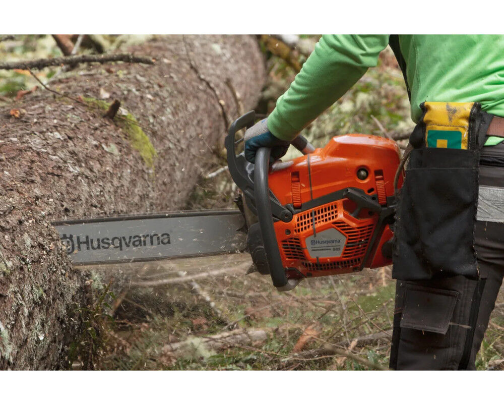 Husqvarna 585 86 cc Gasoline-Powered Chainsaw with 24 Inch Bar, large image number 4